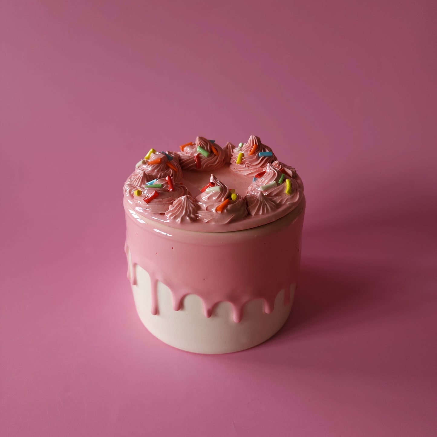 Cake Box with sprinkles and piped icing