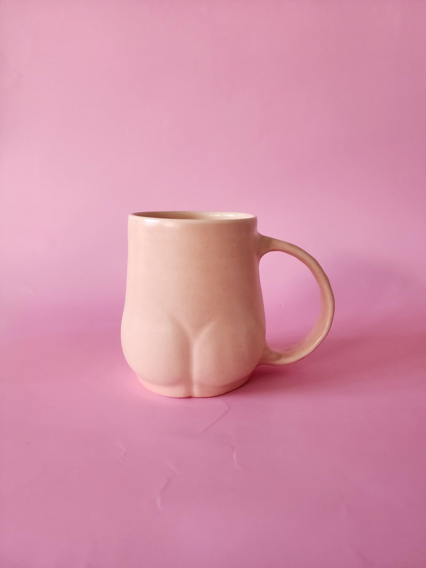 Boob mug - Pink + red hearts
