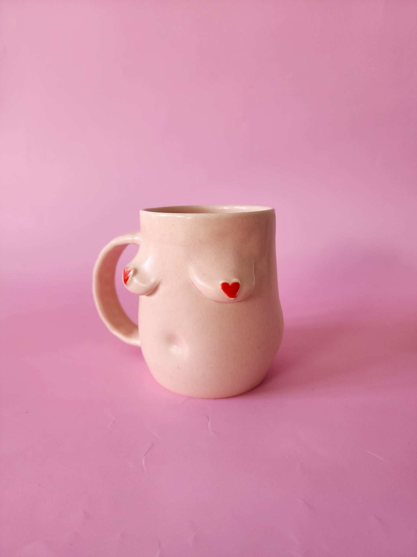 Boob mug - Pink + red hearts
