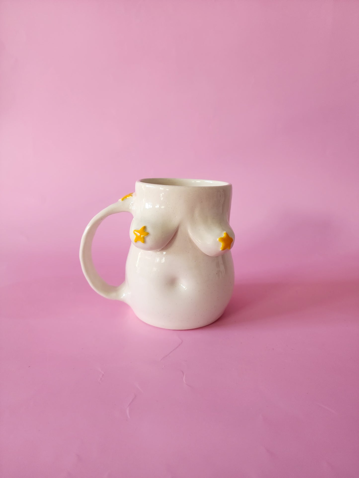 Boob mug - yellow stars