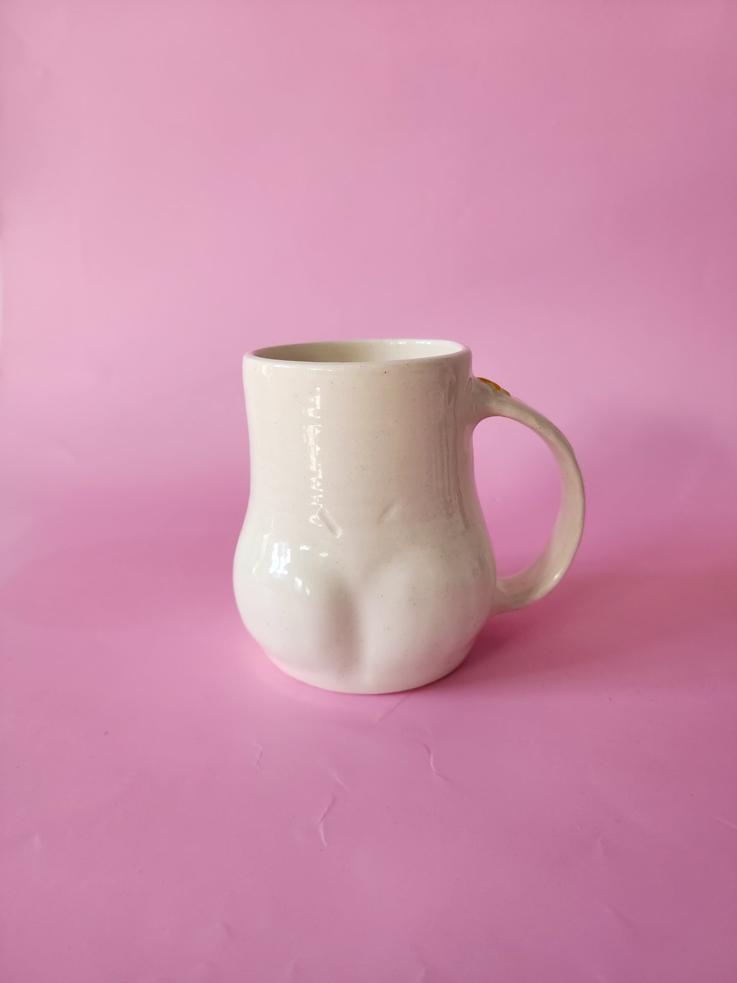 Boob mug - yellow stars
