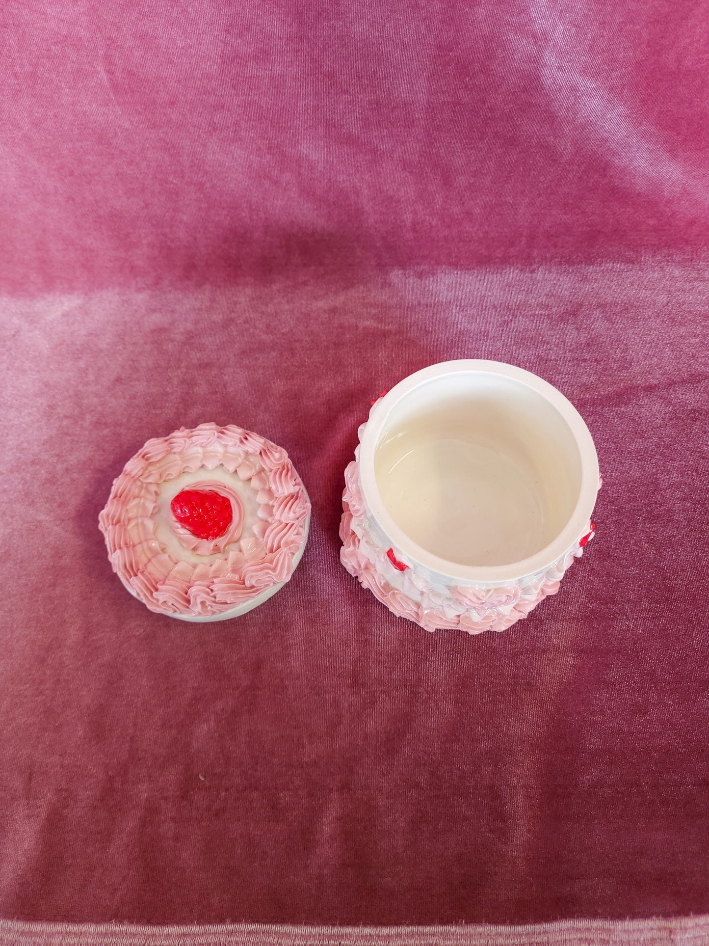 Cake jar - medium
