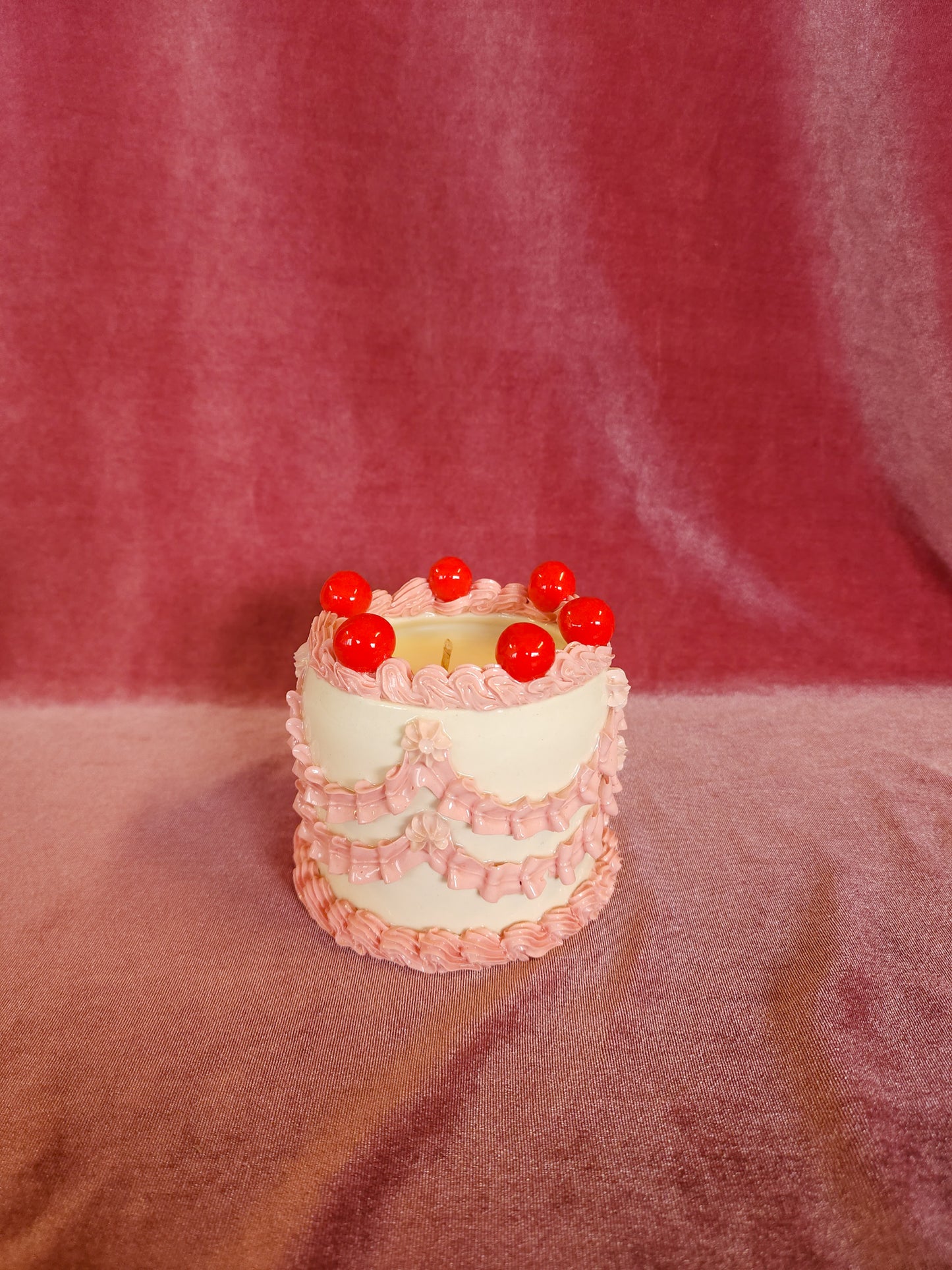 Ceramic cake candle