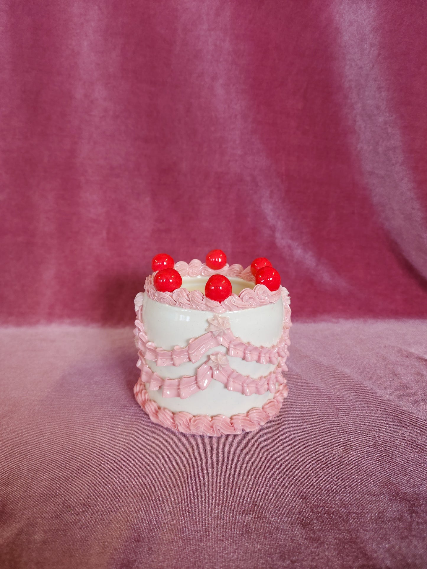 Ceramic cake candle