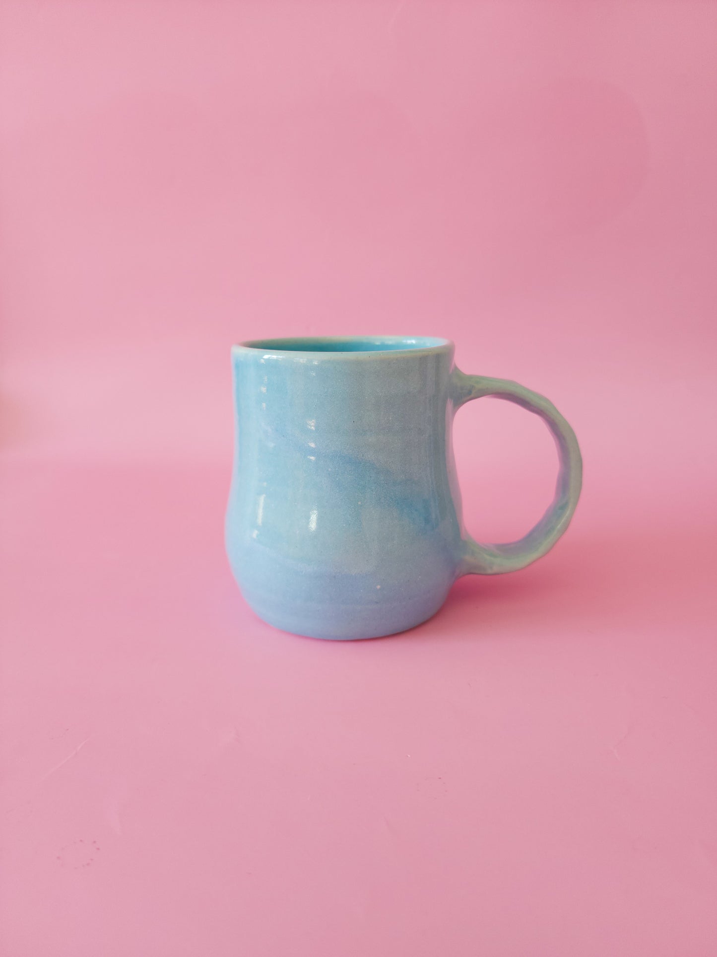 Boob mug - blue + daisies