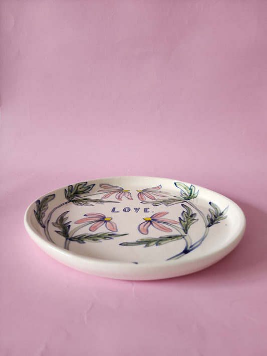 L O V E plate
