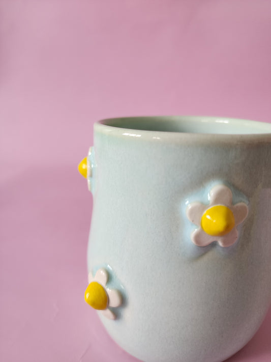 Mint green daisy mug
