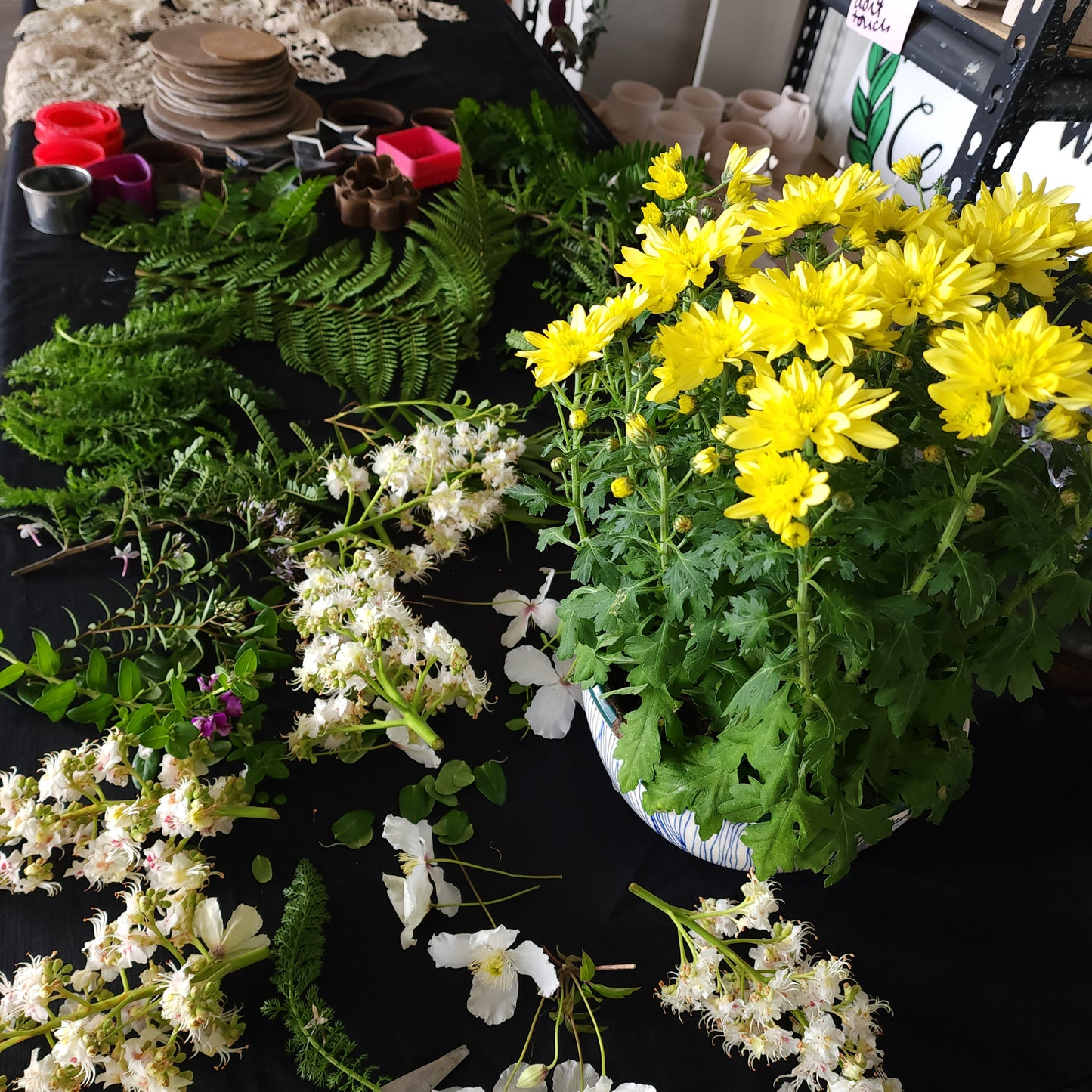 Pressed flower plate making workshop - February 1st