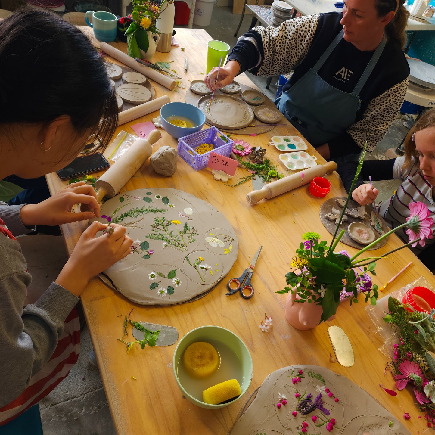 Pressed flower plate making workshop - February 1st