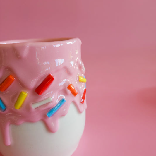 Gooey drippy sprinkle tumbler (curved sides)