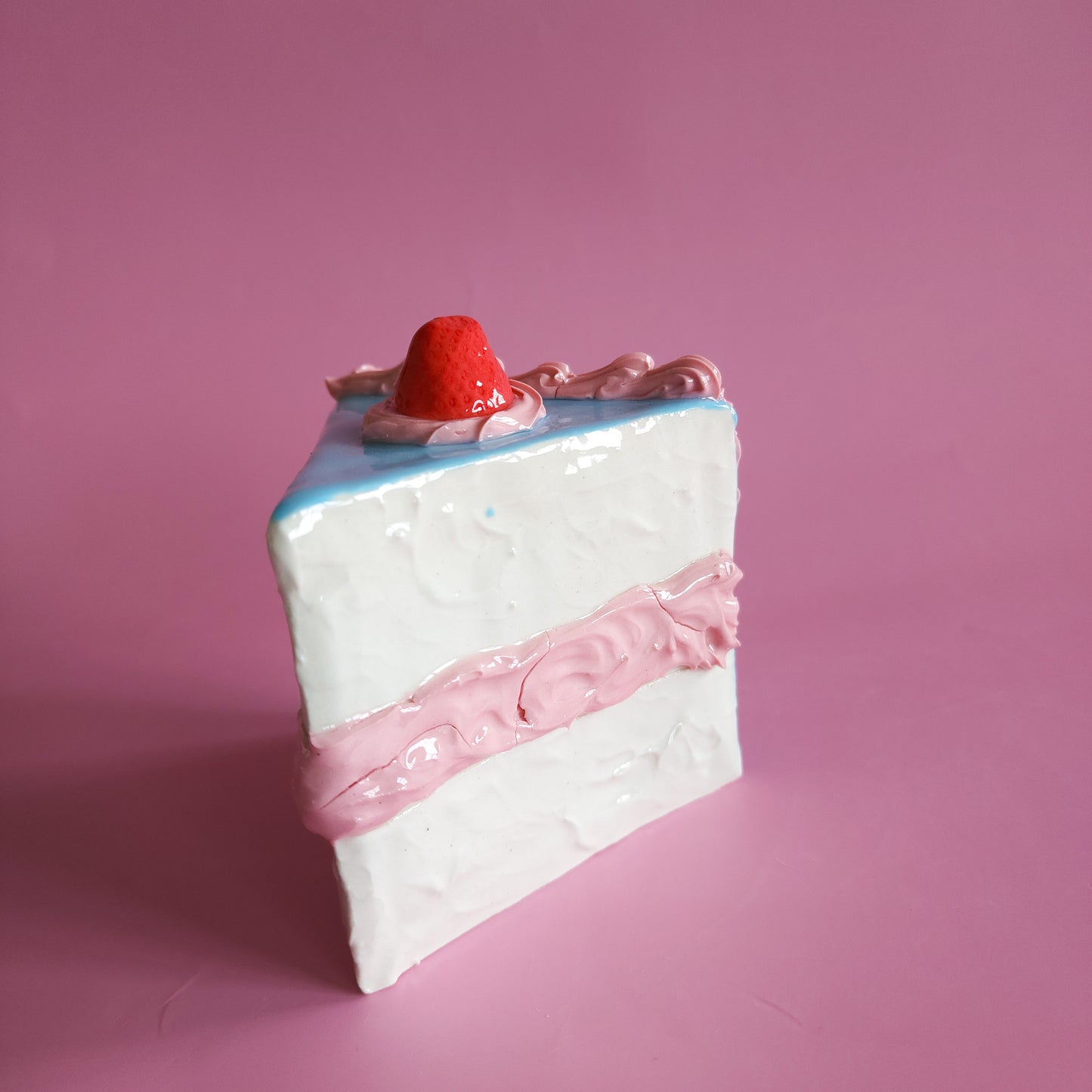 Cake slice sculpture - Blueberry and strawberry buttercream icing