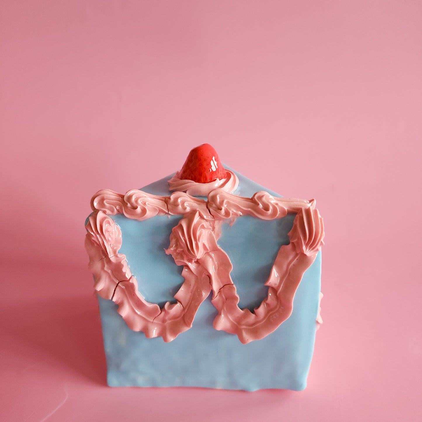 Cake slice sculpture - Blueberry and strawberry buttercream icing