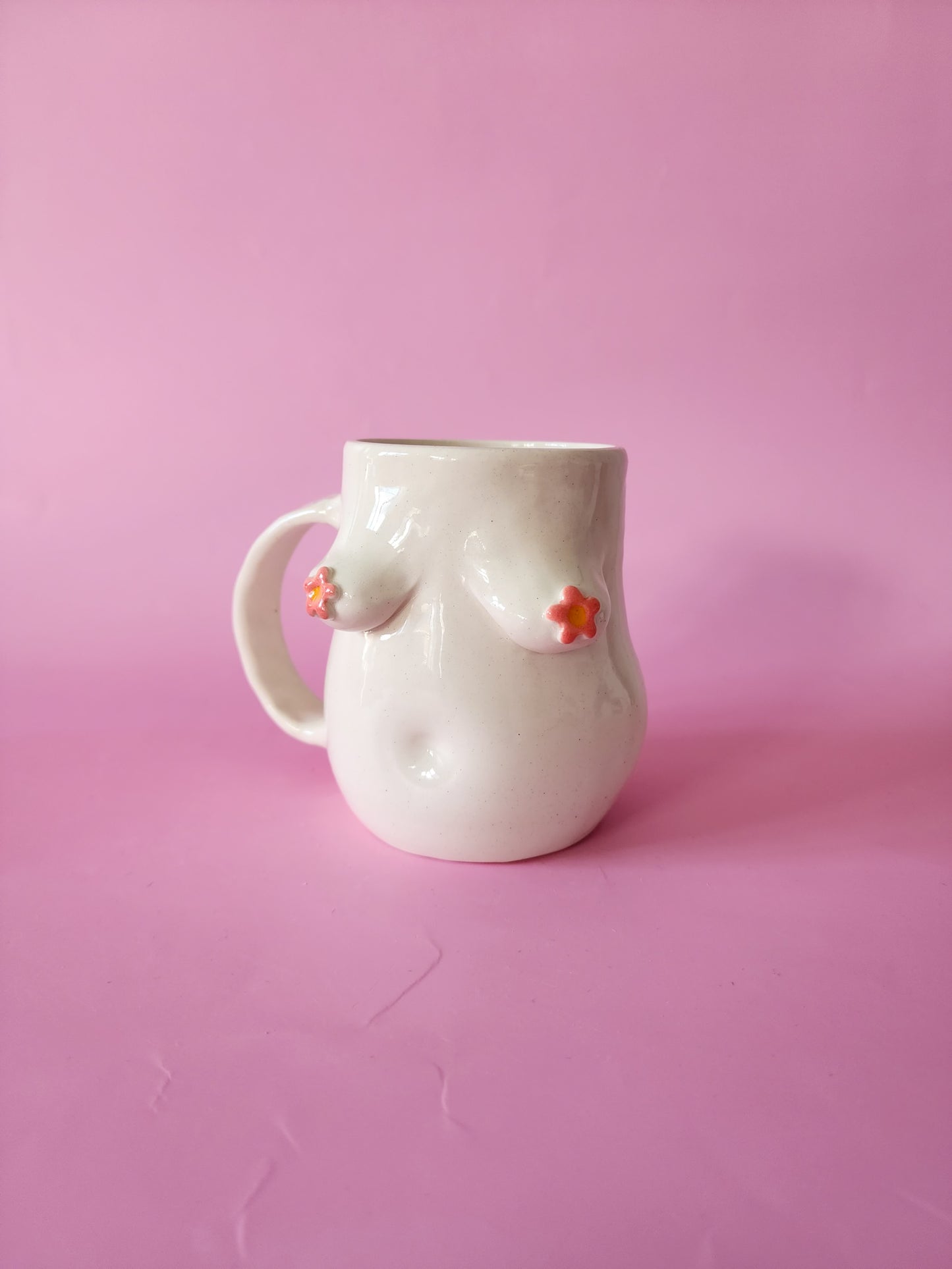 Boob mug - Pink Daisies
