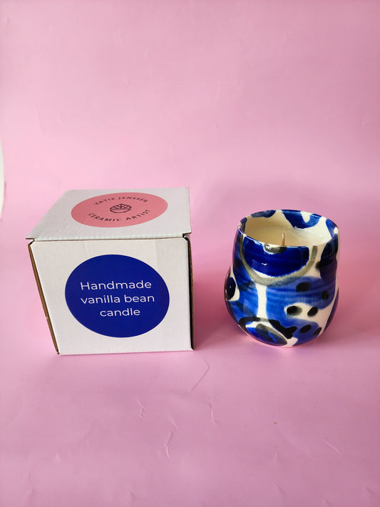 Ceramic candle - Vanilla bean - blue + black fun design