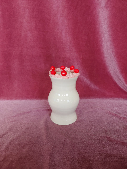 Cake vase - cutie patootie