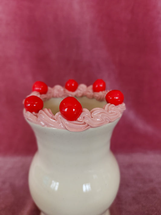 Cake vase - cutie patootie