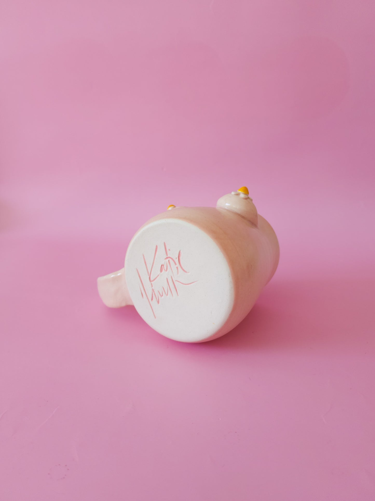 Boob mug - pink + daisies