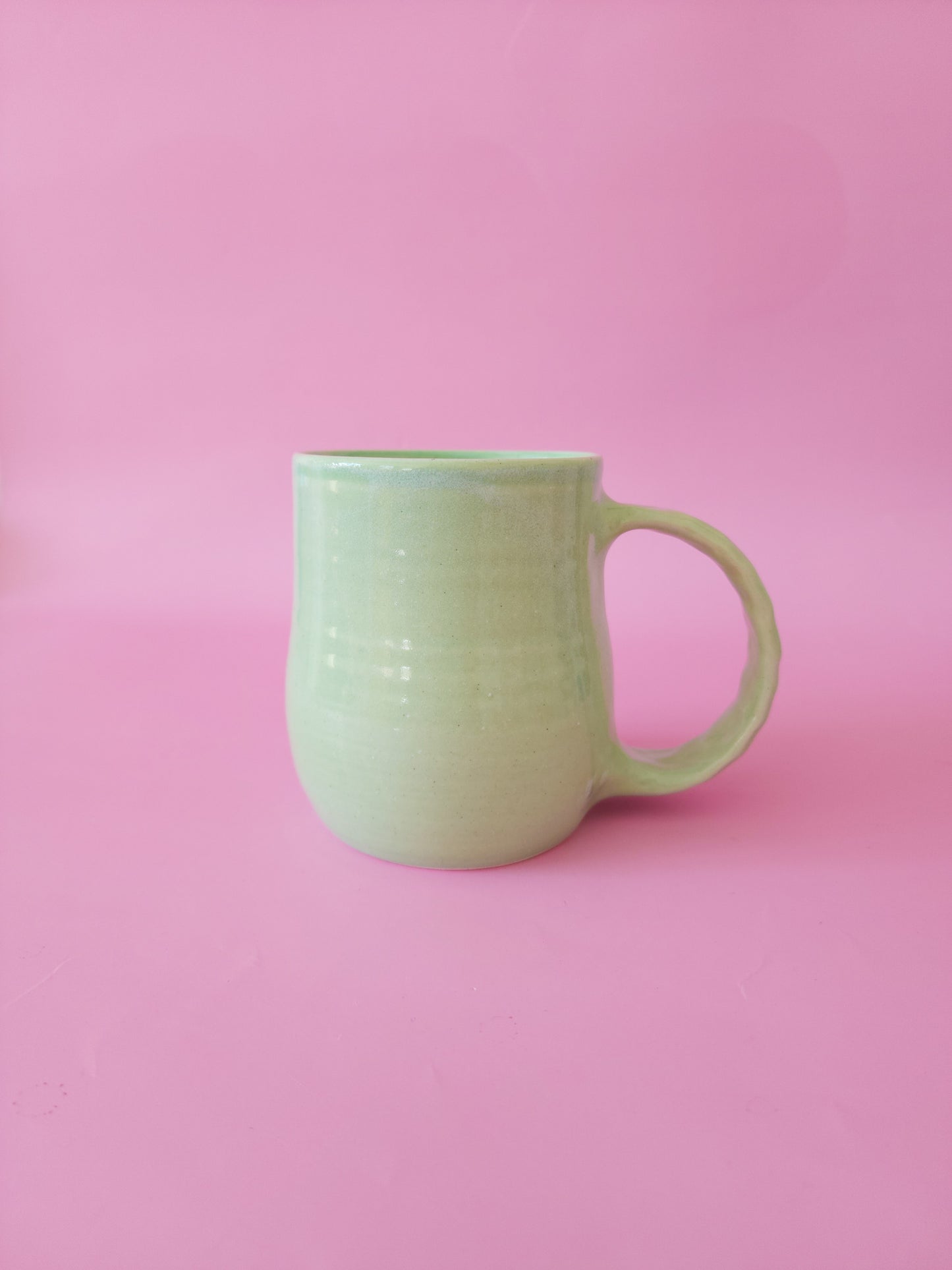 Boob mug - mint green + daisies