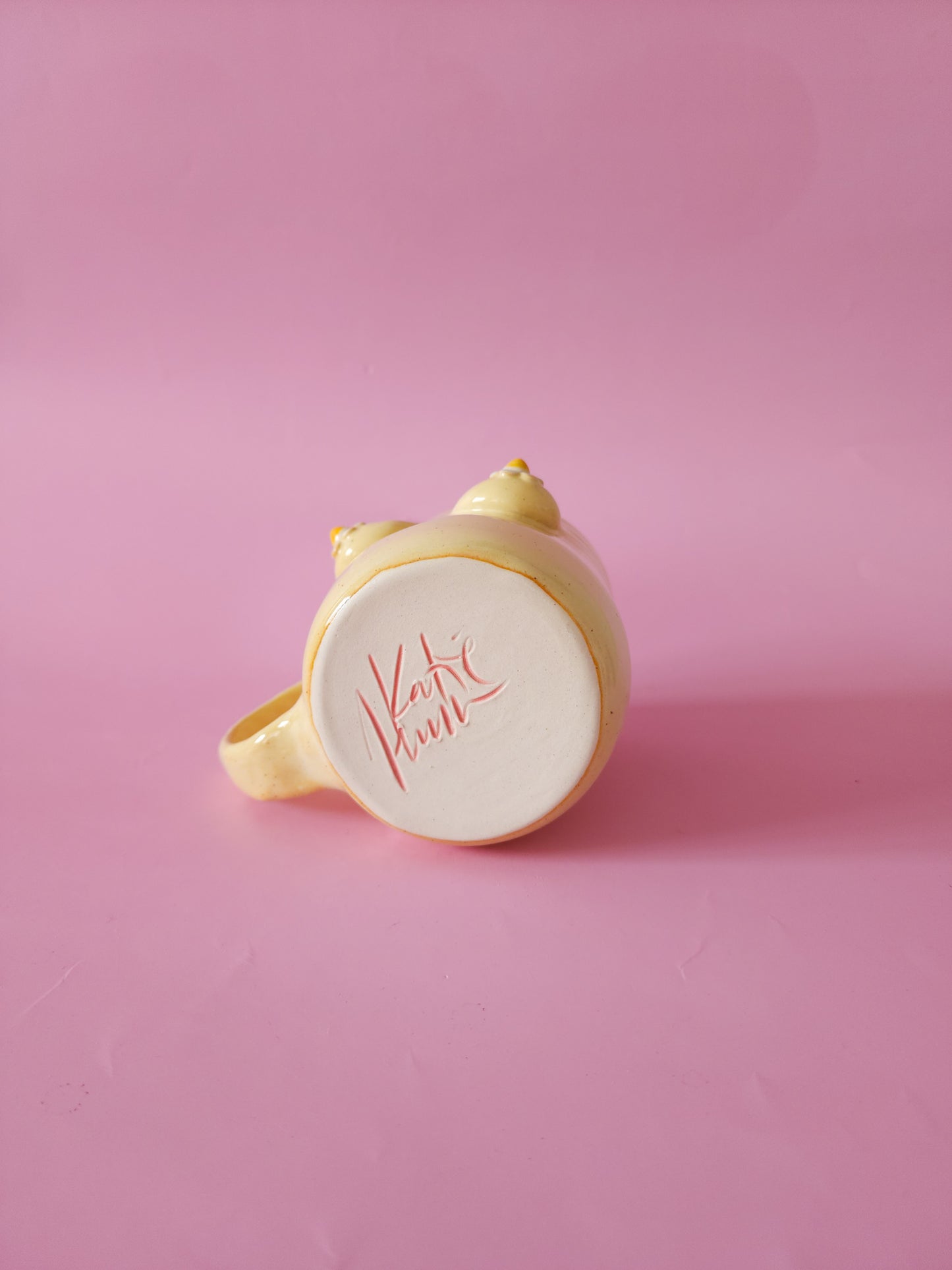 Boob mug - speckle + daisies