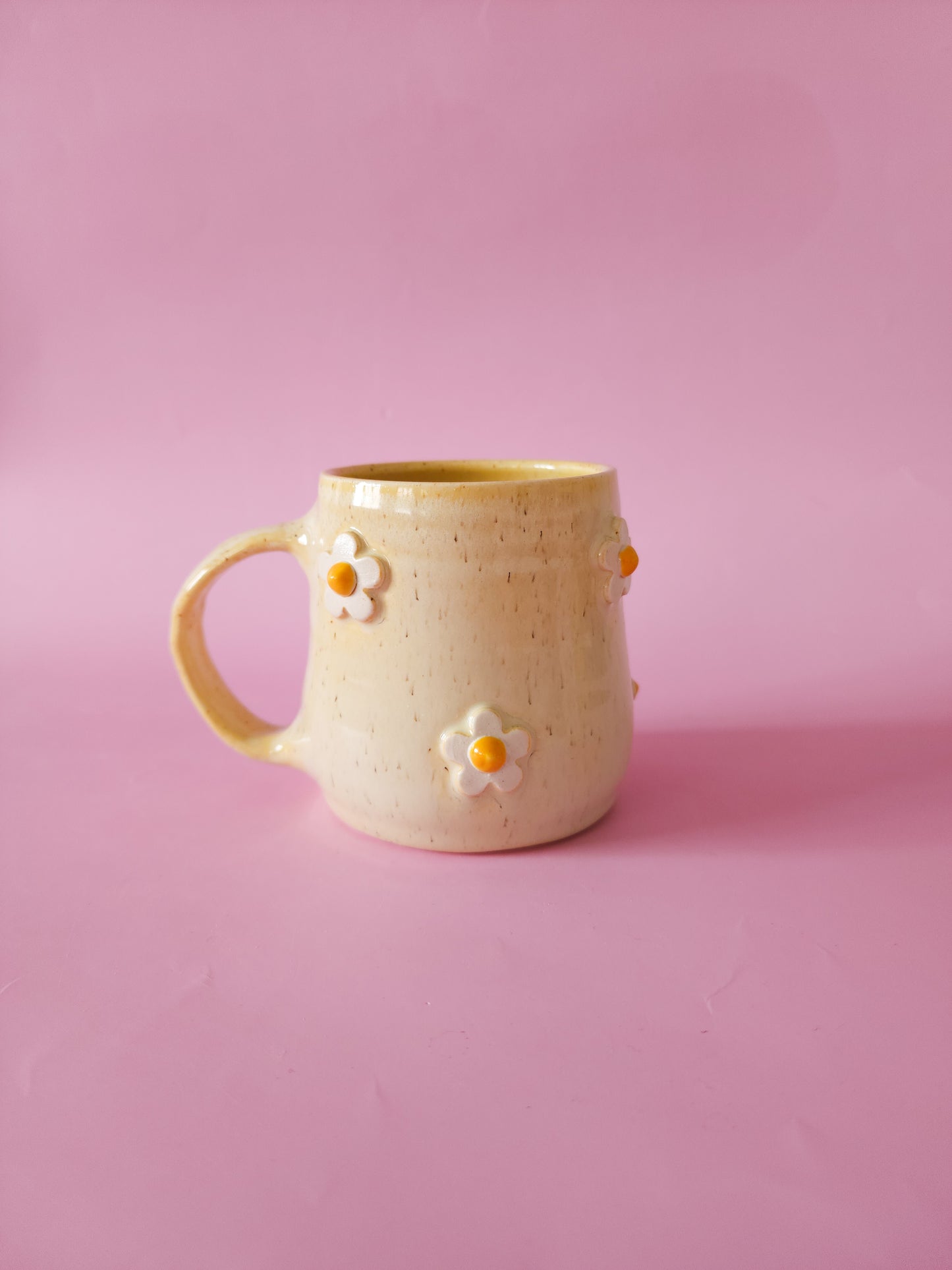 Speckle daisy mug