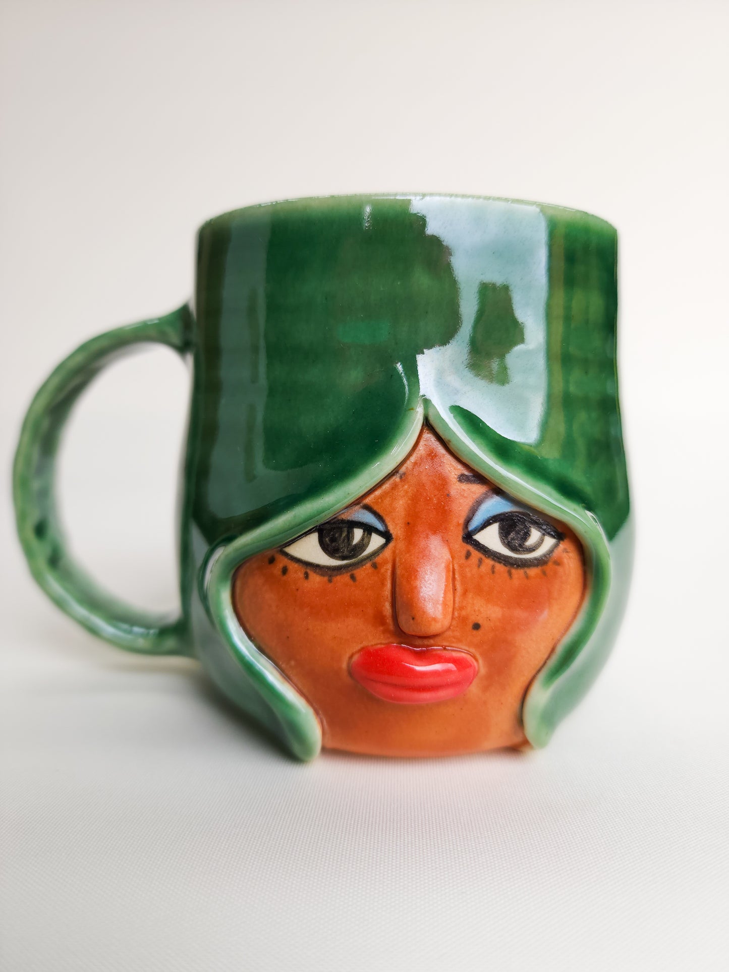 Daisy face mug