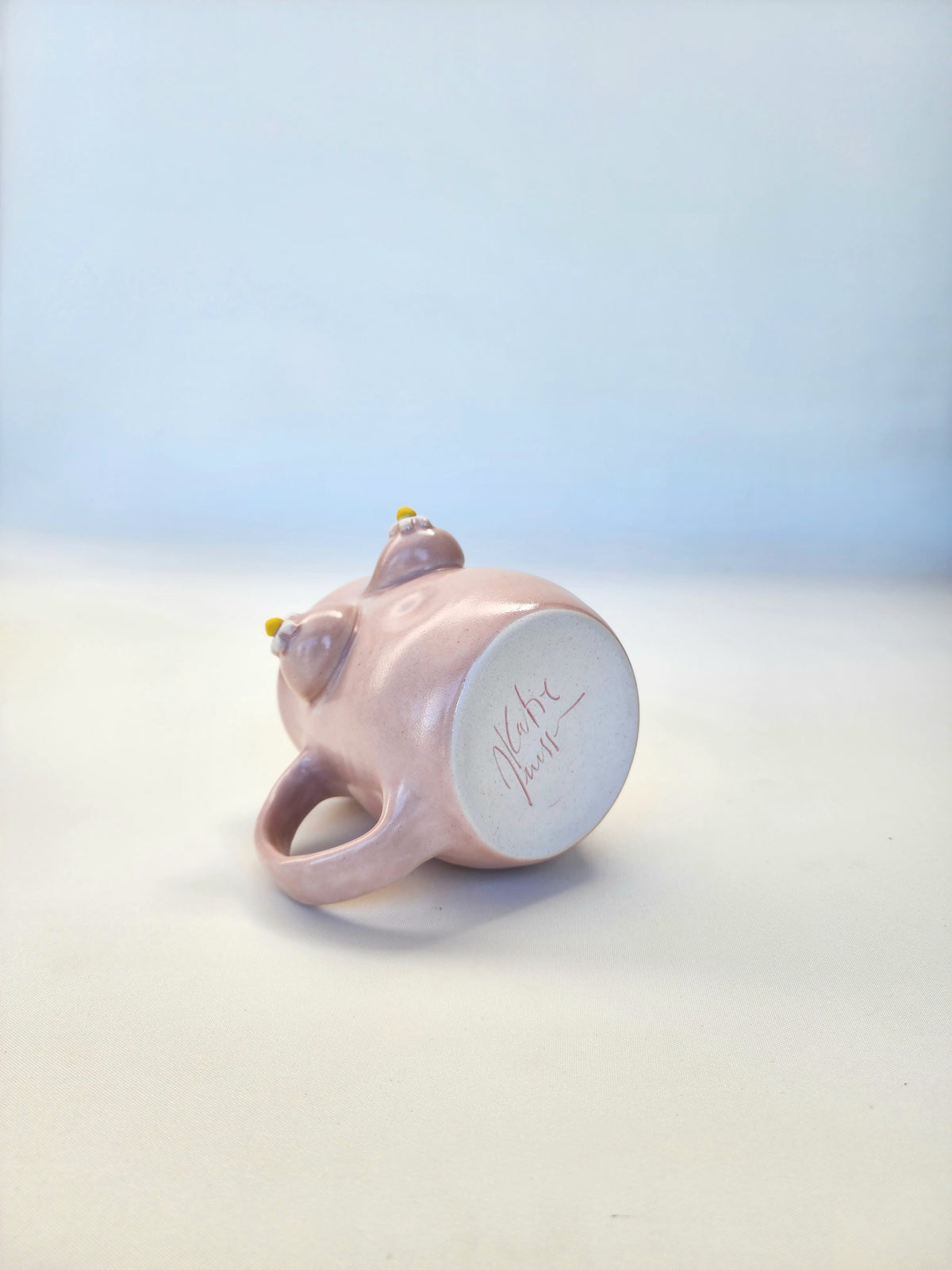 Boob mug - pink + daisies