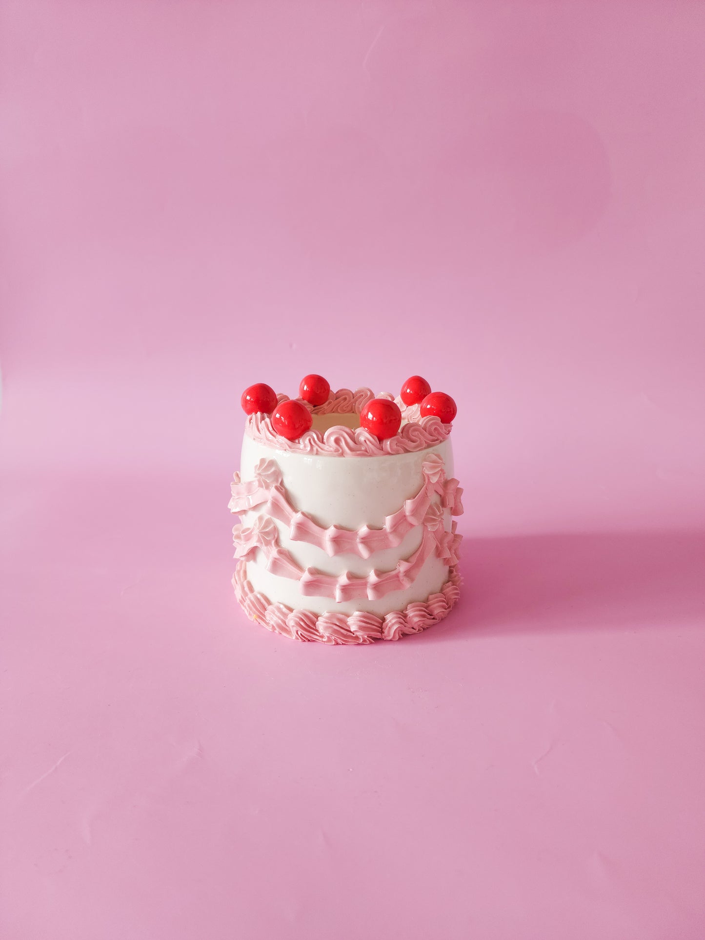 Ceramic cake candle