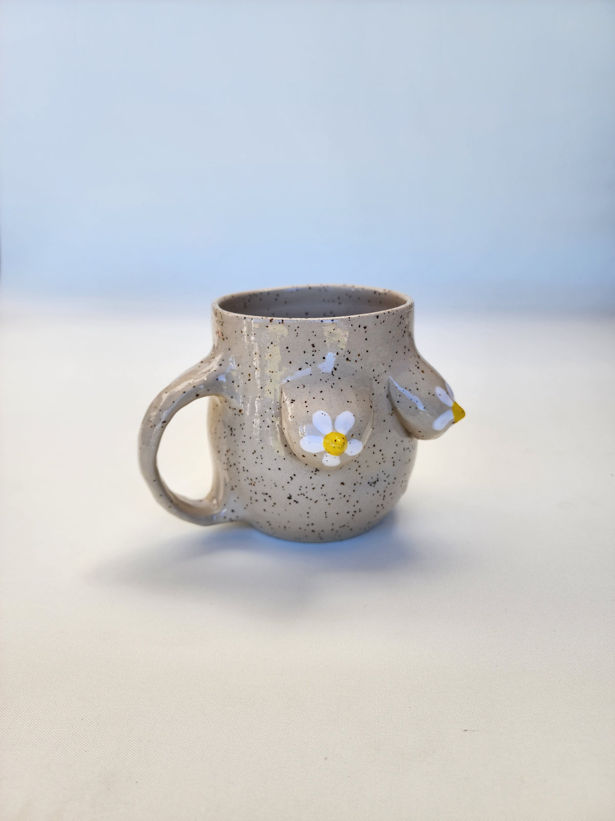 Boob mug - speckle + daisies