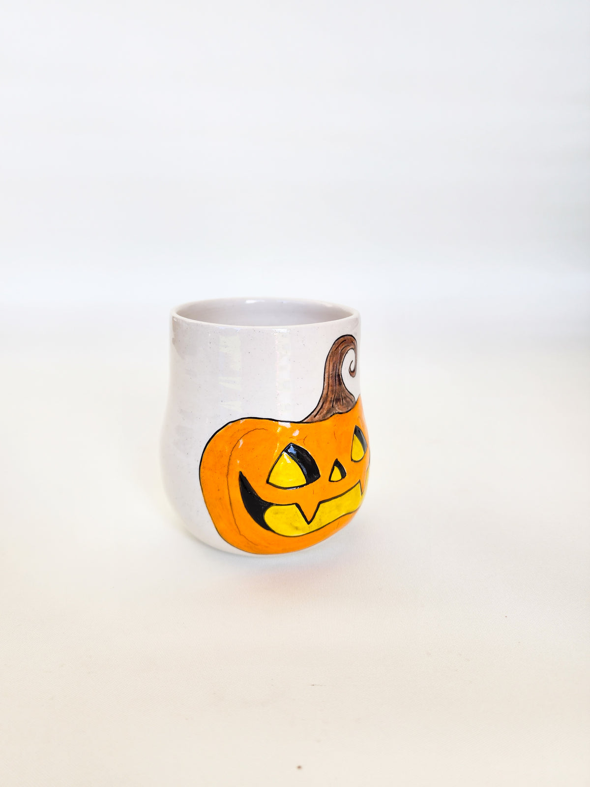 Vampire jack o'lantern tumblers & mugs
