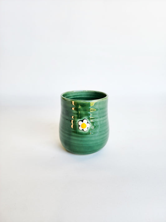 Dark green daisy tumbler