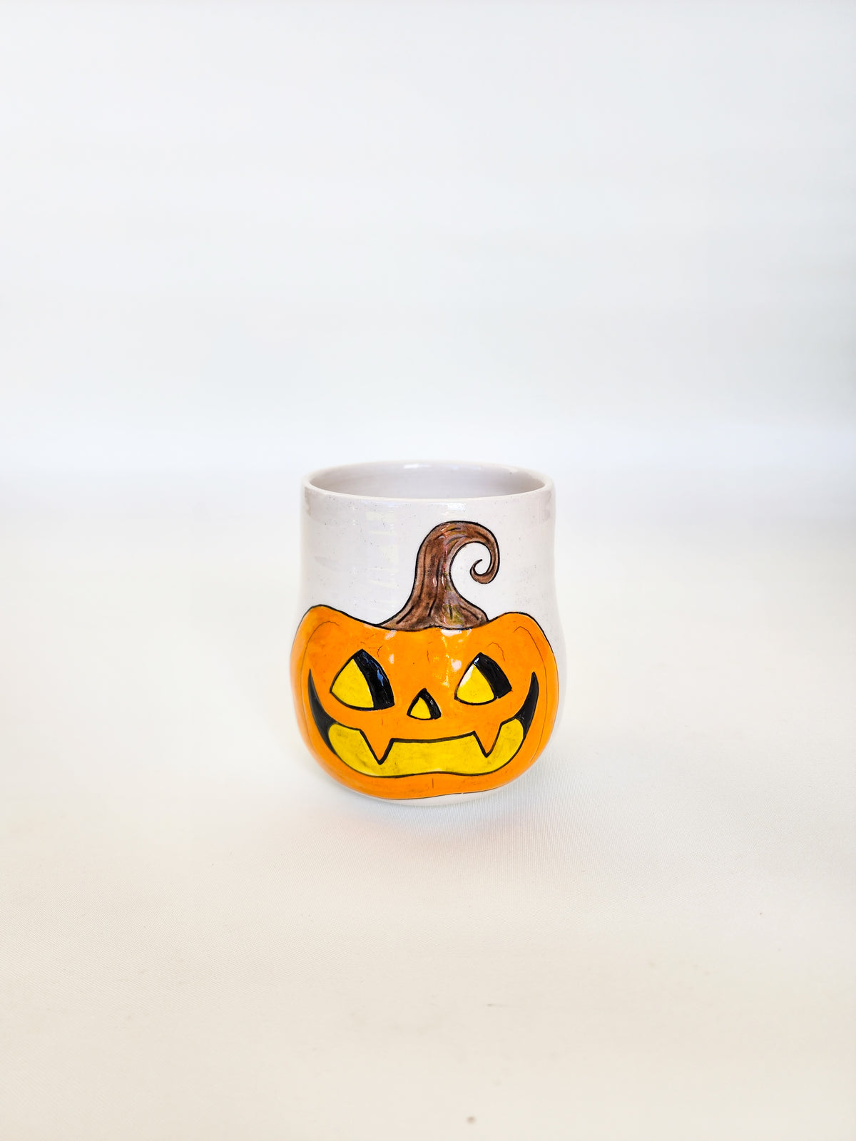 Vampire jack o'lantern tumblers & mugs