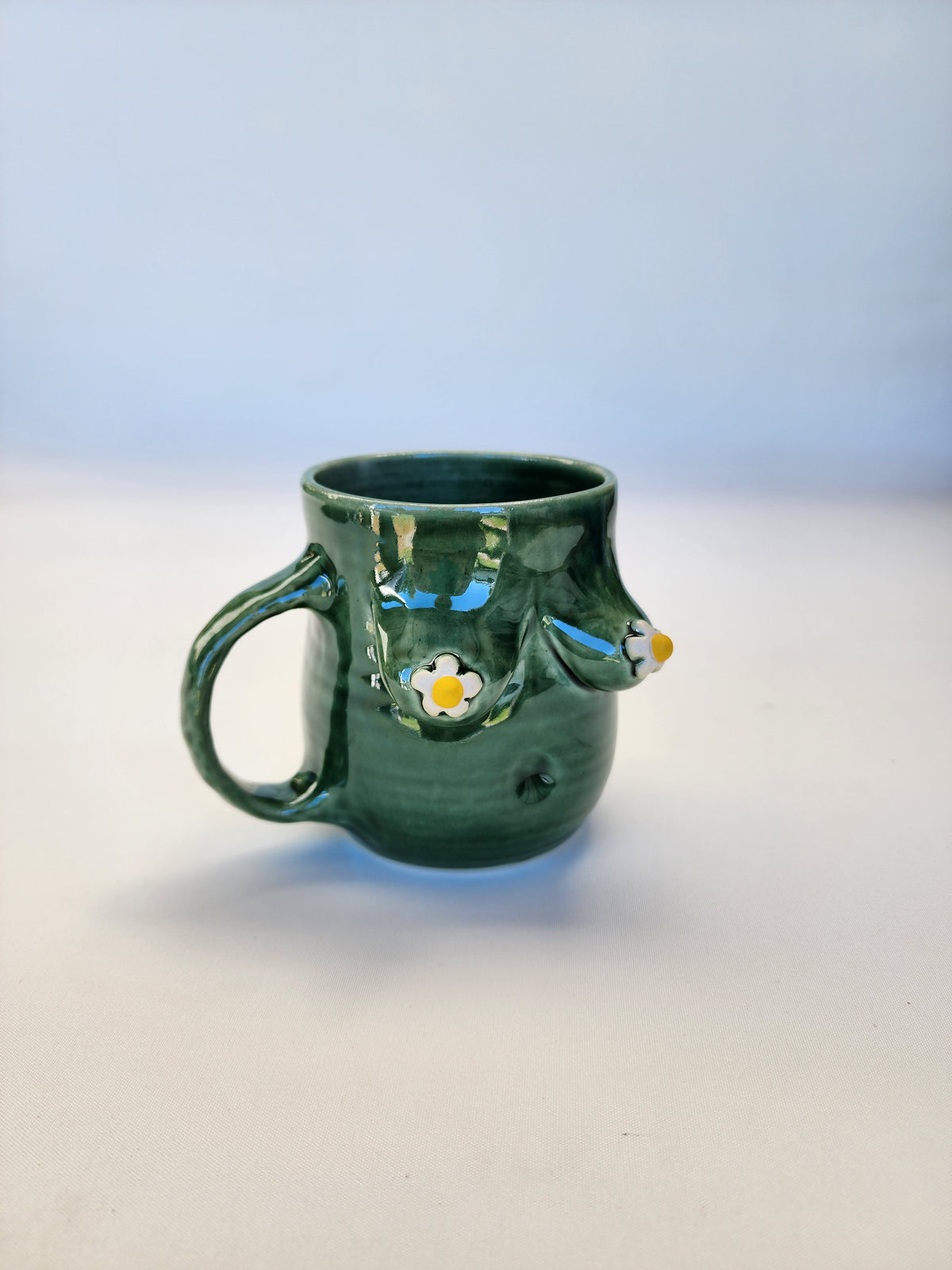 Boob mug - glossy green