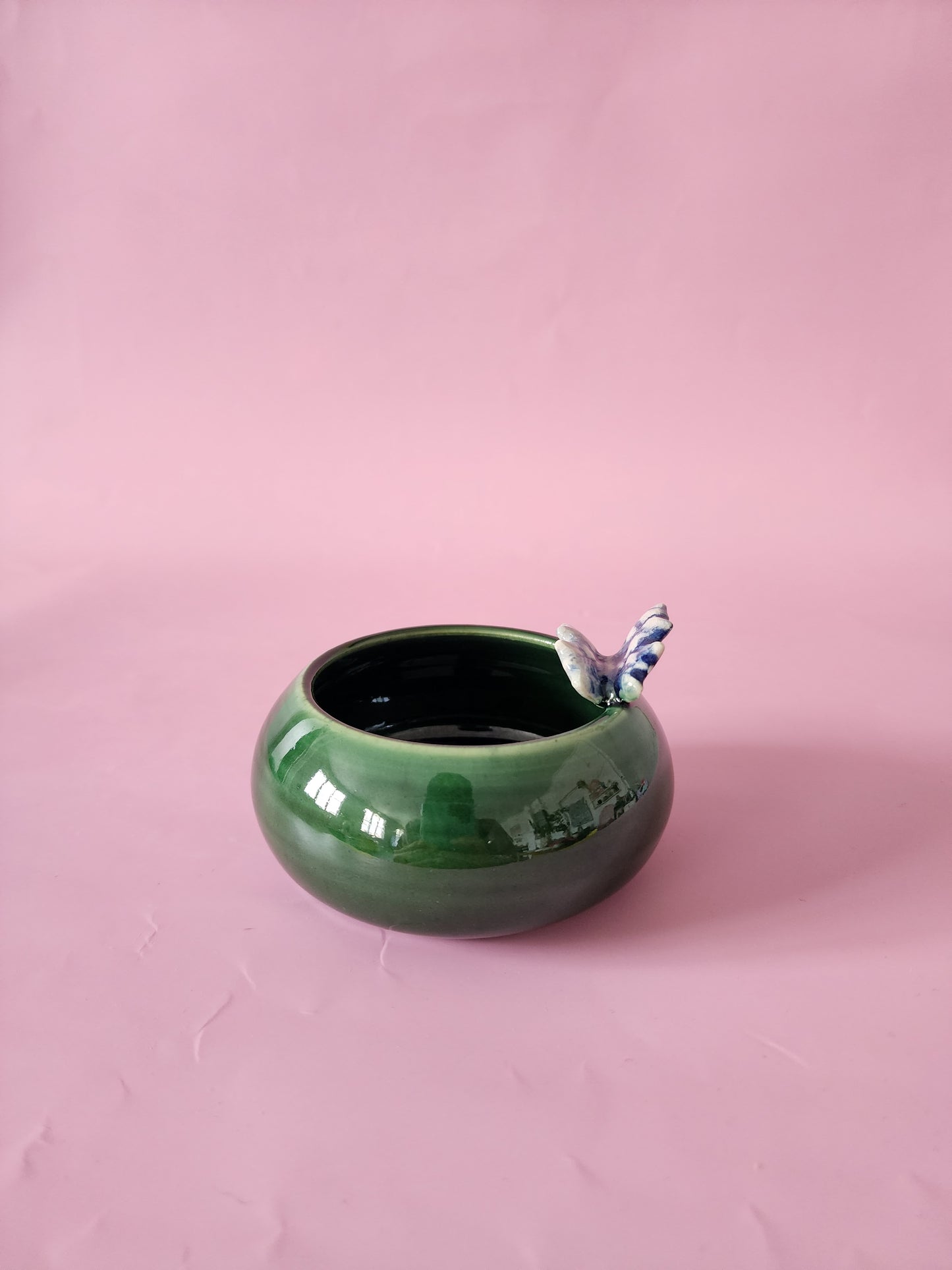 Butterfly bowl