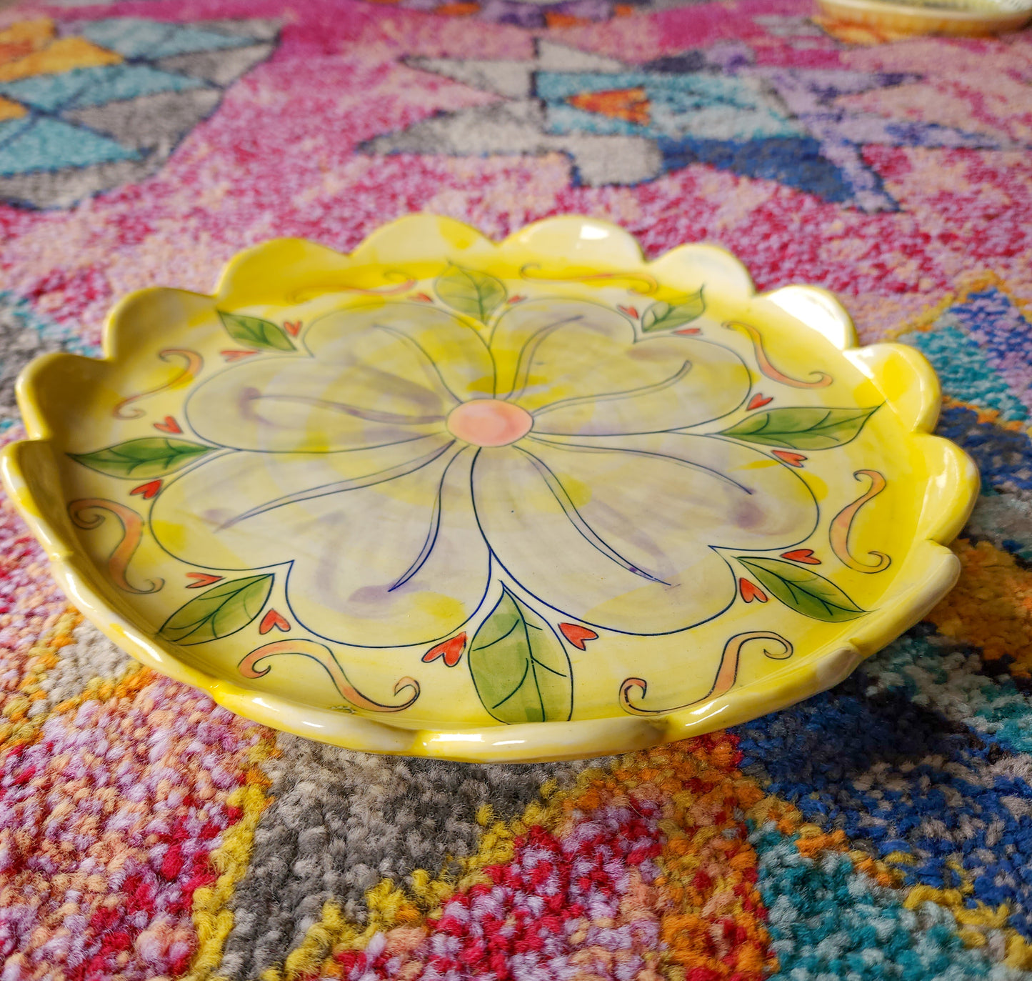 Scalloped Flower Platter