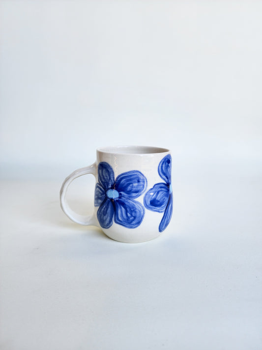 Blue flower mug