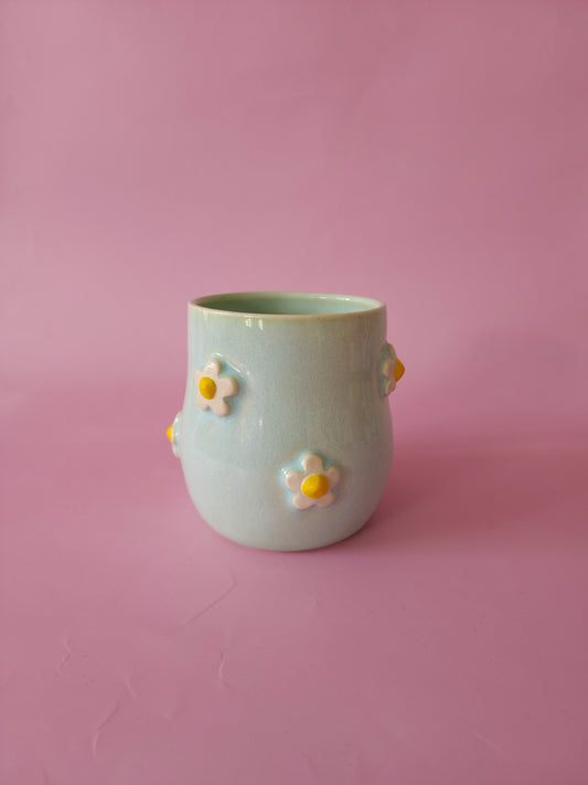 Mint green daisy mug