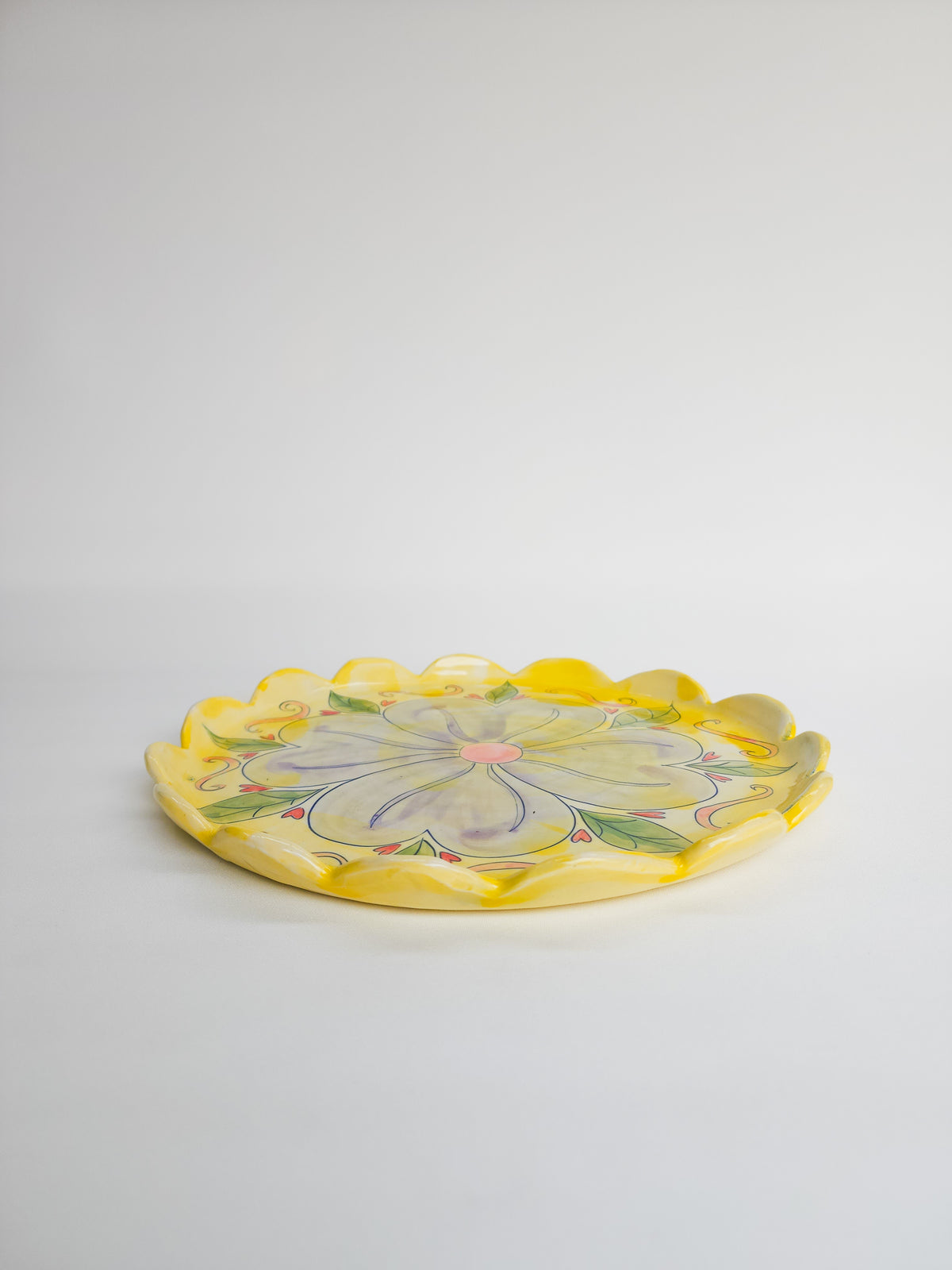 Scalloped Flower Platter